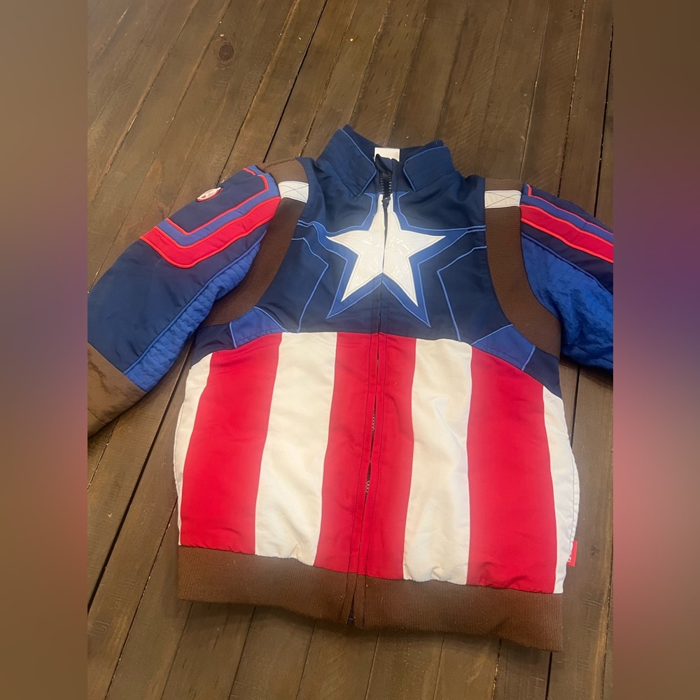 Sizes 7/8 Disney capital America kids jacket